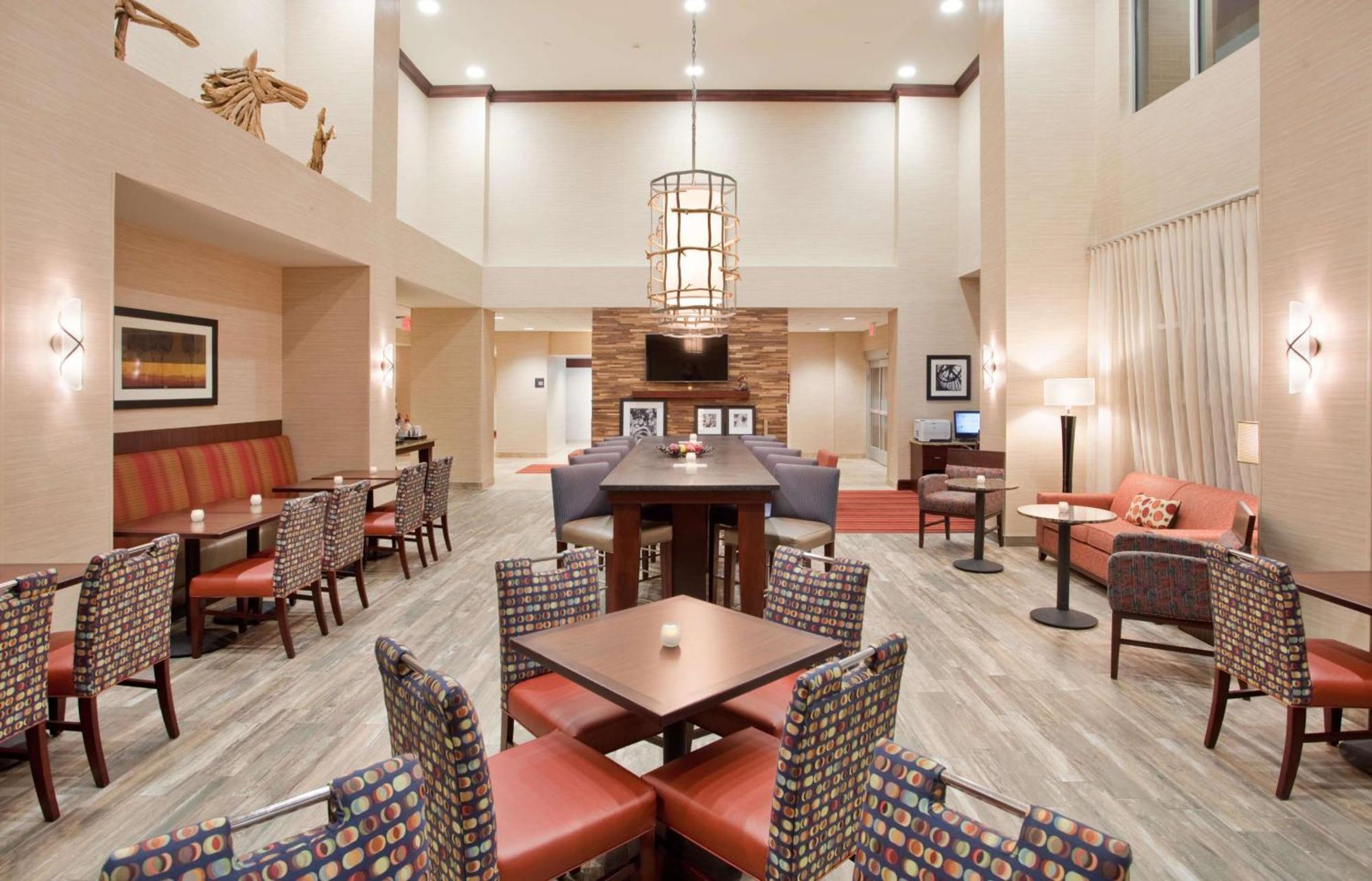 Hampton Inn & Suites Omaha Southwest-La Vista Екстер'єр фото