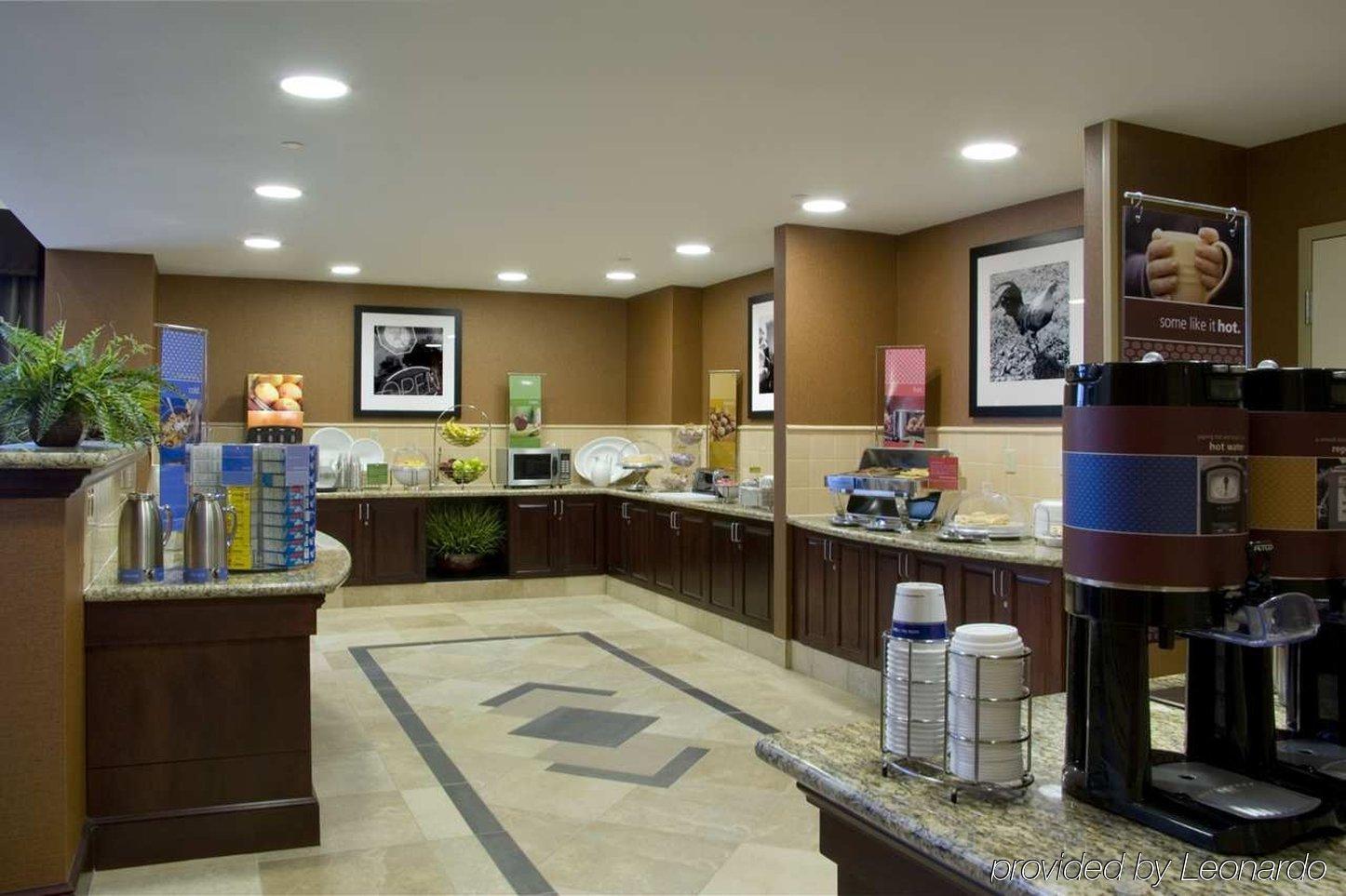 Hampton Inn & Suites Omaha Southwest-La Vista Ресторан фото