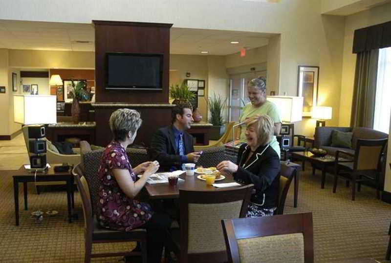 Hampton Inn & Suites Omaha Southwest-La Vista Ресторан фото